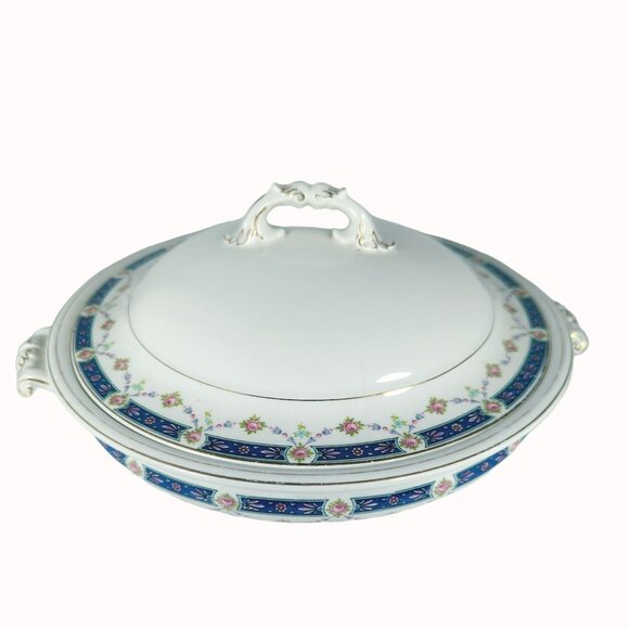 Vintage Johnson Bros England Lidded Ceramic Tureen Serving Bowl - Floral Design - Picture 1 of 8